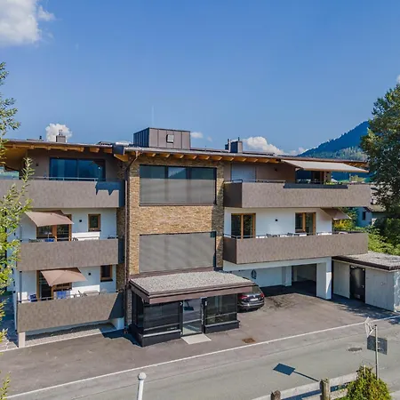 In Brixental Near Hiking Trails, Cleaning Included Apartman